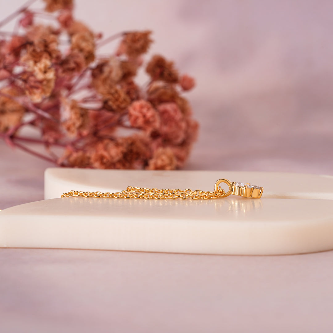Quattro Pendant Necklace